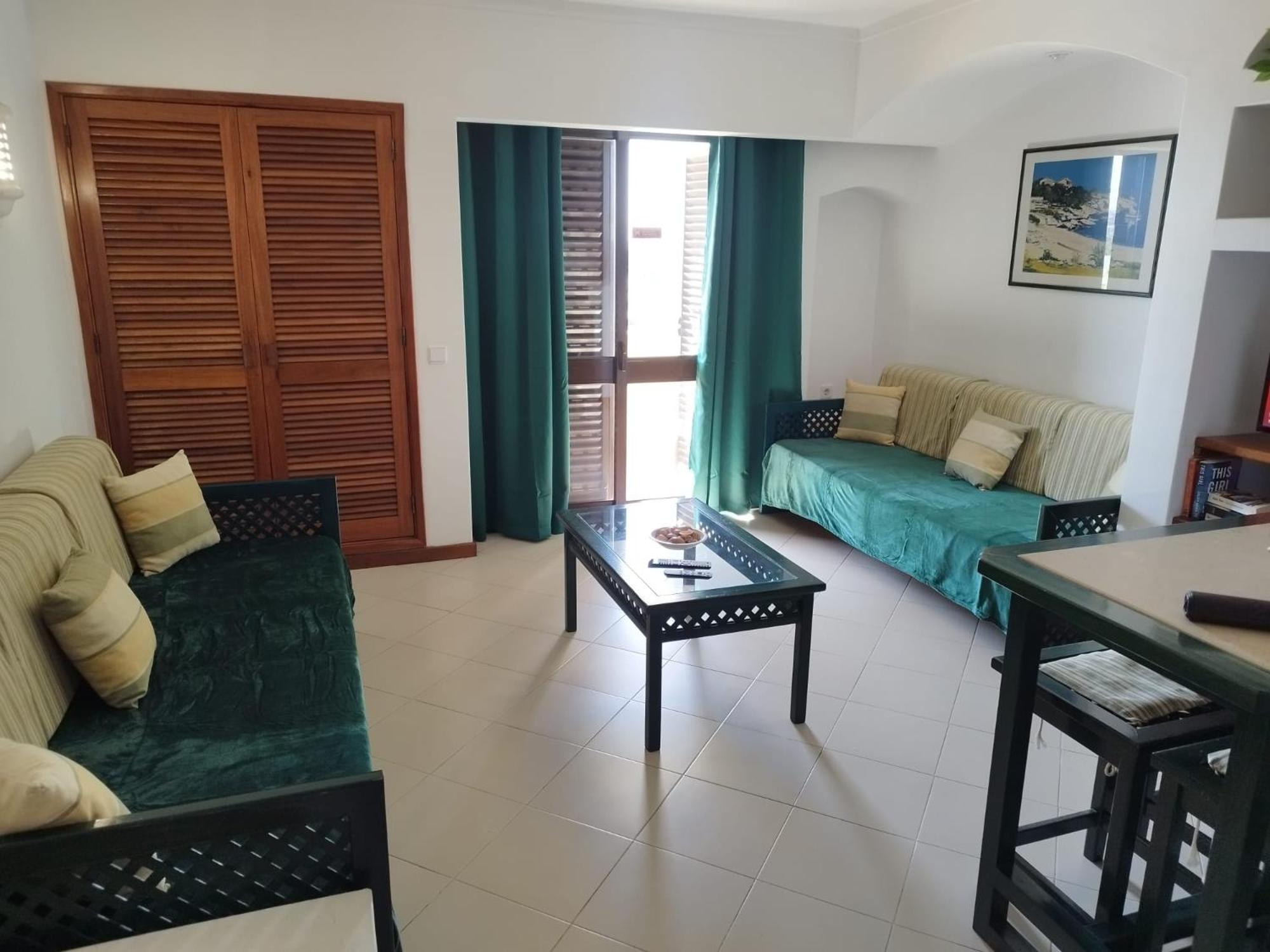 - Bellavista A4-1 T1 Apartamento